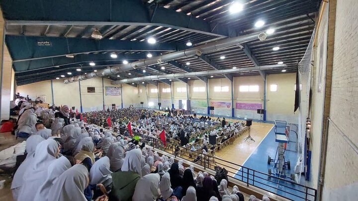 تصاویر/ اجتماع دانش‌آموزان کاشانی در«سوگ خورشید»