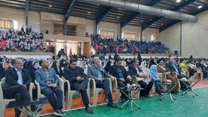 تصاویر/ اجتماع دانش‌آموزان کاشانی در«سوگ خورشید»