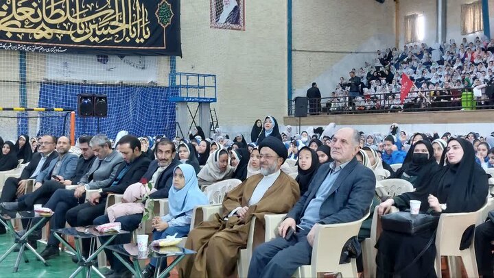 تصاویر/ اجتماع دانش‌آموزان کاشانی در«سوگ خورشید»