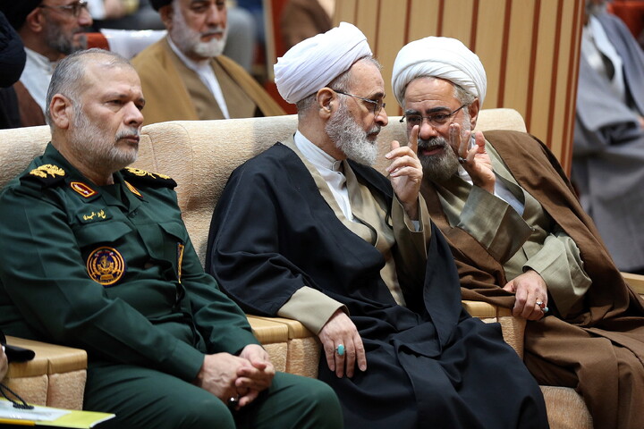 تصاویر/ آیین گرامیداشت هفته پژوهش و فناوری بنیاد بین المللی علوم وحیانی اسراء