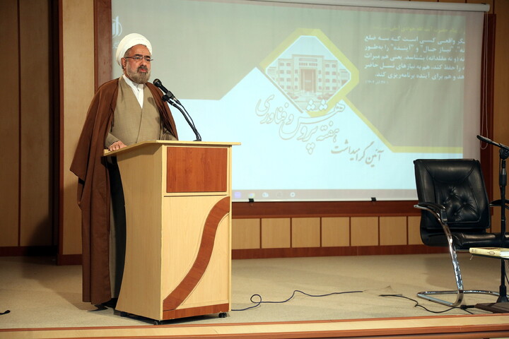 تصاویر/ آیین گرامیداشت هفته پژوهش و فناوری بنیاد بین المللی علوم وحیانی اسراء