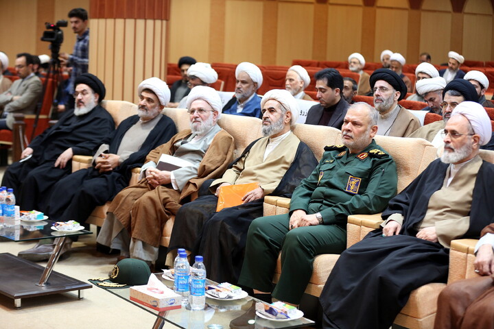 تصاویر/ آیین گرامیداشت هفته پژوهش و فناوری بنیاد بین المللی علوم وحیانی اسراء