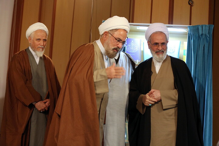 تصاویر/ آیین گرامیداشت هفته پژوهش و فناوری بنیاد بین المللی علوم وحیانی اسراء