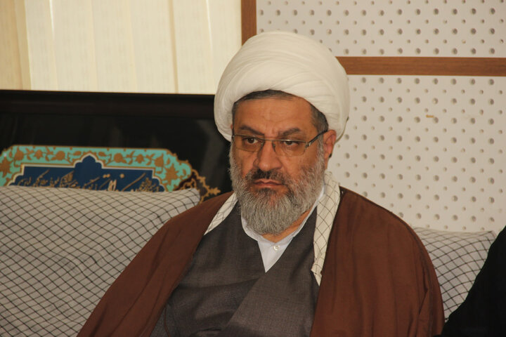 تصاویر / جلسه شور ای بسیج حوزه علمیه قزوین برگزارشد