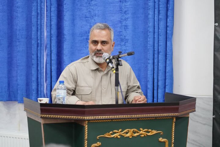 تصاویر /دیدار کارکنان قرارگاه سازندگی خاتم الانبیاء (ص) در استان لرستان با نماینده ولی فقیه در استان