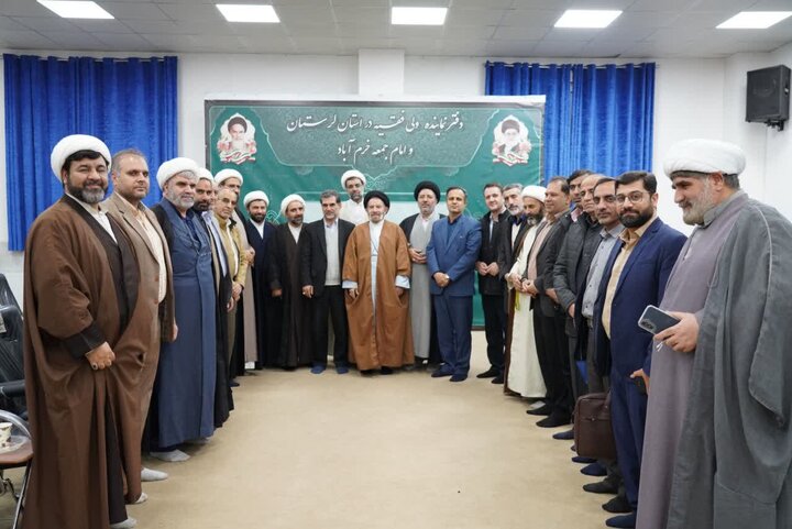تصاویر/جلسه شورای مرکزی دبیرخانه وحدت حوزه و دانشگاه لرستان