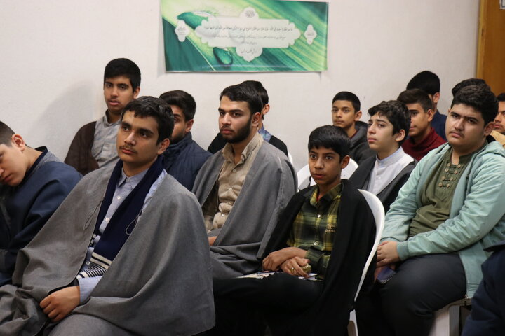 آیین اختتامیه جشنواره علامه حلی مدرسه علمیه محمودیه با حضور معاون پژوهش حوزه علمیه استان کرمان، اساتید و طلاب و ارائه مقالات پژوهشی طلاب منتخب.
