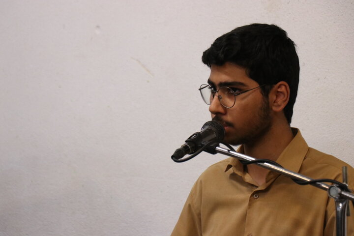 آیین اختتامیه جشنواره علامه حلی مدرسه علمیه محمودیه با حضور معاون پژوهش حوزه علمیه استان کرمان، اساتید و طلاب و ارائه مقالات پژوهشی طلاب منتخب.
