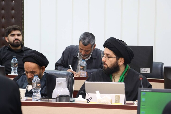 نشست دانش افزایی رهیافت هایی از بیانیه گام دوم ویژه اساتید دانشگاه های اهواز