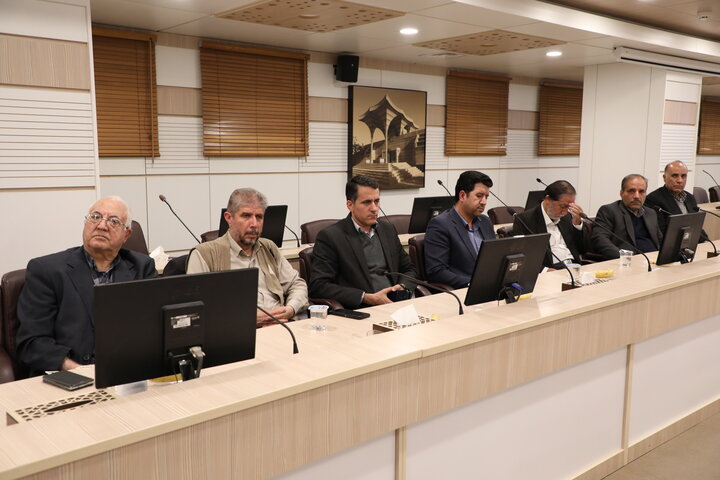 نشست علمی و هم‌اندیشی حوزه و دانشگاه به مناسبت روز وحدت حوزه و دانشگاه در دانشگاه شهید باهنر کرمان با حضور مسئولان و اساتید حوزوی و دانشگاهی.