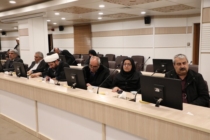 نشست علمی و هم‌اندیشی حوزه و دانشگاه به مناسبت روز وحدت حوزه و دانشگاه در دانشگاه شهید باهنر کرمان با حضور مسئولان و اساتید حوزوی و دانشگاهی.