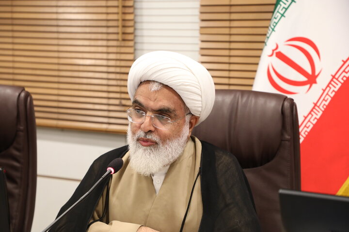 نشست علمی و هم‌اندیشی حوزه و دانشگاه به مناسبت روز وحدت حوزه و دانشگاه در دانشگاه شهید باهنر کرمان با حضور مسئولان و اساتید حوزوی و دانشگاهی.