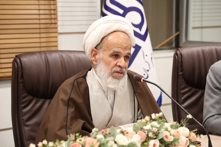 نشست علمی و هم‌اندیشی حوزه و دانشگاه به مناسبت روز وحدت حوزه و دانشگاه در دانشگاه شهید باهنر کرمان با حضور مسئولان و اساتید حوزوی و دانشگاهی.