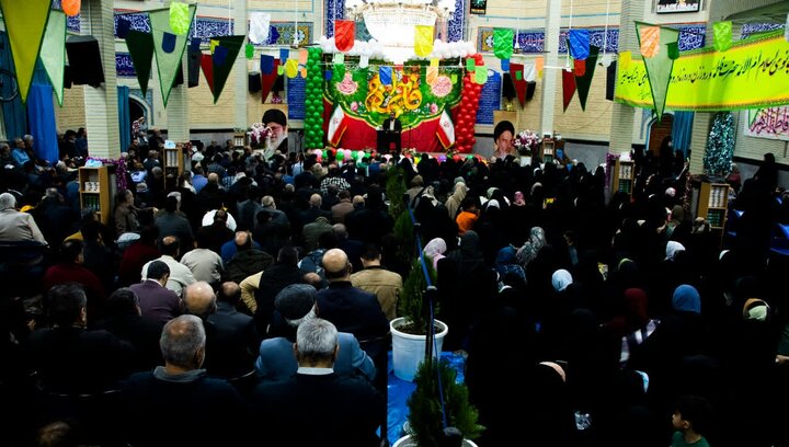 تصاویر/ همایش «خانواده فاطمی» در مسجد القرآن