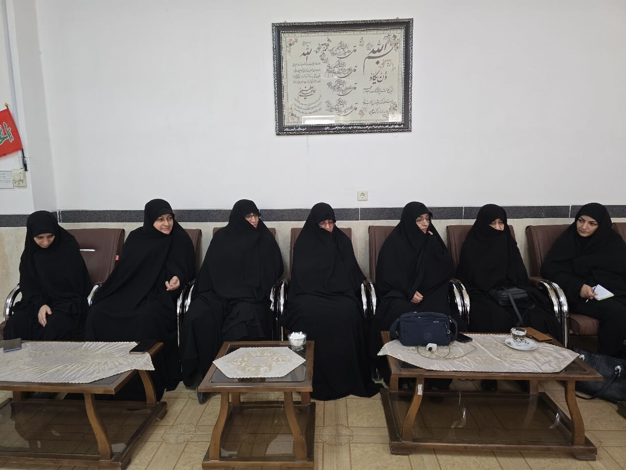 تصاویر/ بازدید سرزده مدیر حوزه علمیه خواهران یزد از ششمین مدرسه استان