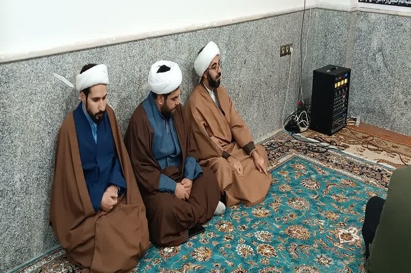 طلبه علوم دینی باید نخستین حاملان تکمیل مکارم اخلاق باشد+عکس