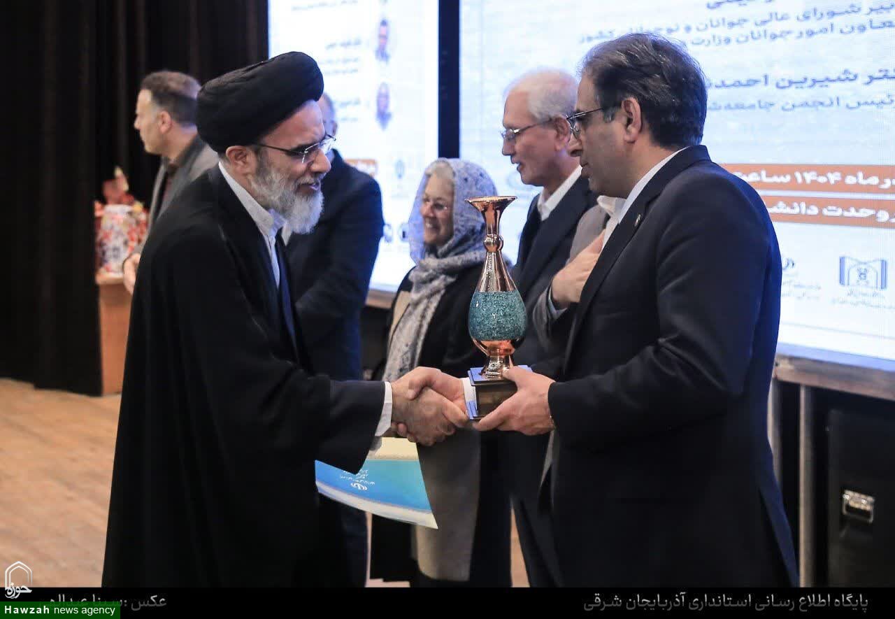 اداره کل تبلیغات اسلامی در بین دستگاه های برتر جوانی جمعیت آذربایجان شرقی