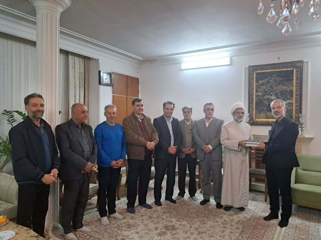 از تلاش‌های فرهنگی و پژوهشی حجت‌الاسلام صدیقی تقدیر شد