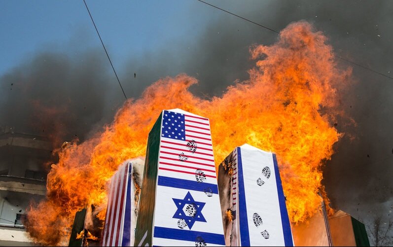 آمریکا شیطانی فراتر از ابلیس است