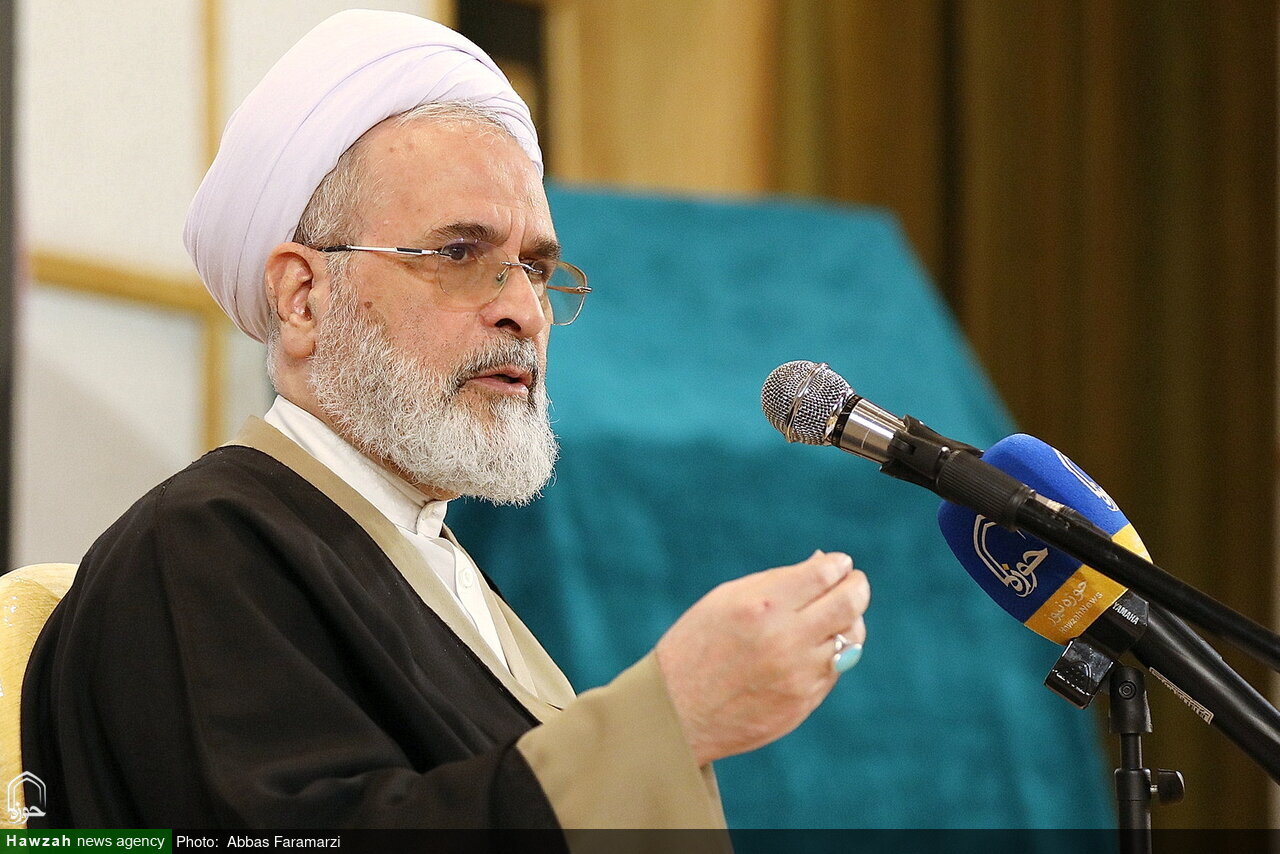 Bugün Büyük Fikri ve Medeniyet Mücadelesinin Ortasındayız