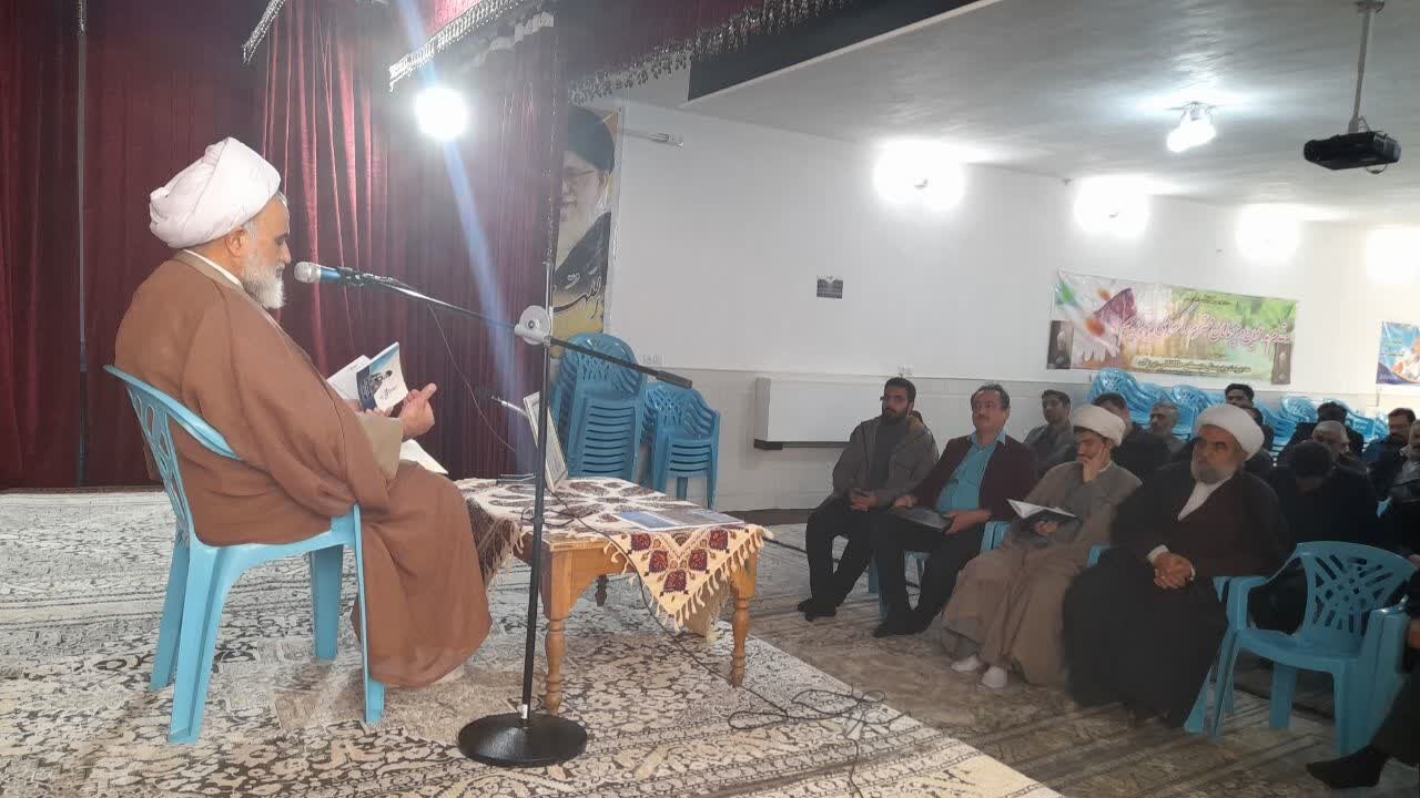 اعتکاف فرصتی ناب برای رشد معنوی فرد و جامعه است