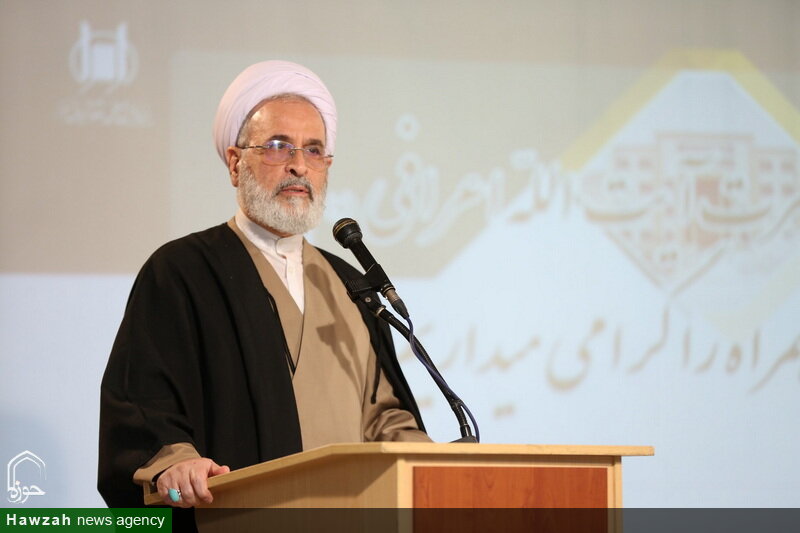 گزارشی از رونمایی دستاوردهای پژوهشی حوزه تفسیر / آیتالله العظمی جوادیآملی الگوی تمامعیار پژوهش و تولید علم اسلامی