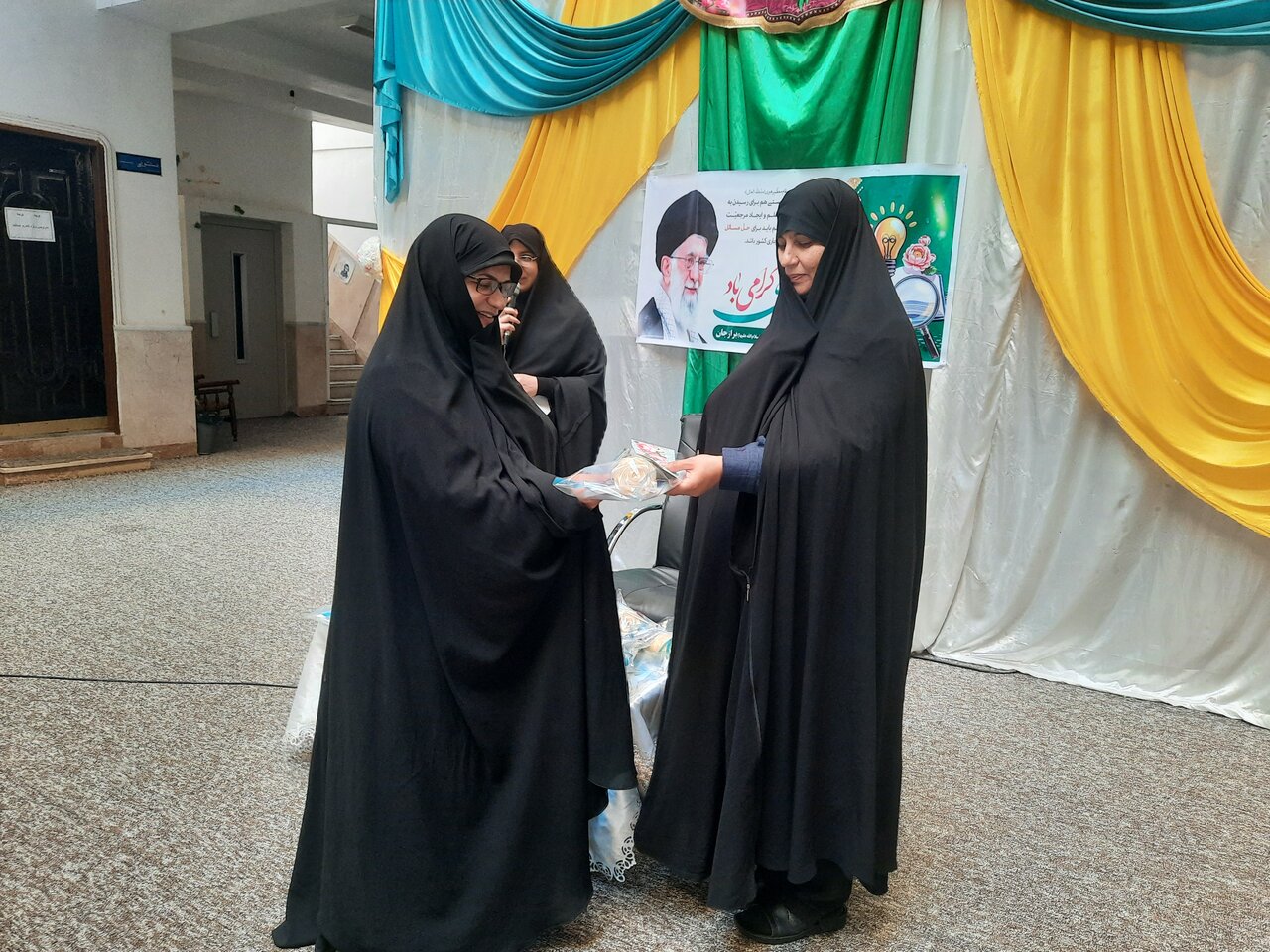 نشست پژوهشی