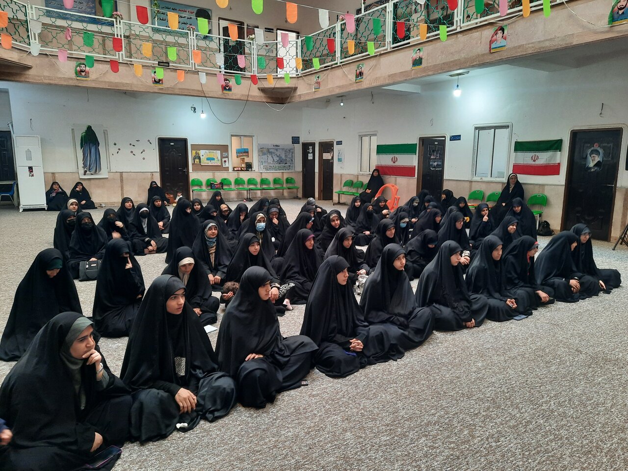 نشست پژوهشی