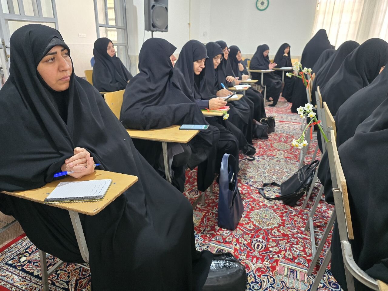 کارگاه مهارتی «ذهن پویا و پژوهش عمیق» ویژه مدیران مدارس علمیه خواهران یزد برگزار شد+تصاویر