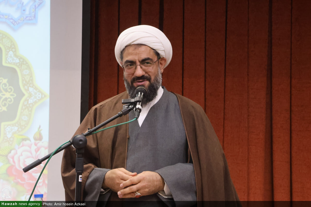 ظرفیت‌های اجتماعی بانوان نباید به دست دشمن مصادره شود