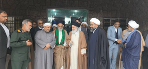 دیدار آیت‌الله حسینی بوشهری با امام جمعه شهرستان بندرلنگه