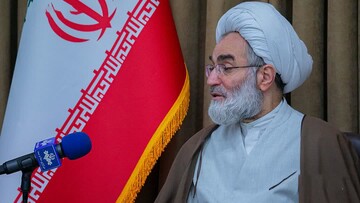 دیدار معاونین پژوهش حوزه‌ علمیه گیلان با نماینده ولی‌فقیه در استان + تصاویر