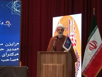 "مقاومت" راهبردی الهی و اخلاقی برای ایستادگی در برابر ظلم است