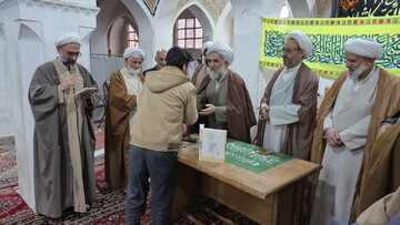 تصاویر/ تجلیل از نفرات برتر جشنواره علامه حلی(ره) مدرسه علمیه آیت‌الله مدنی کاشانی(ره)