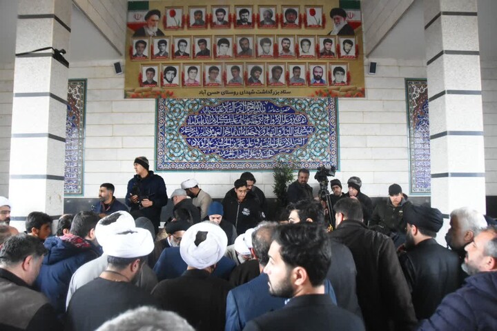 تصاویر/ مراسم تشییع و تدفین پیکر آیت‌الله سید محمد شاهچراغی در روستای حسن‌آباد دامغان