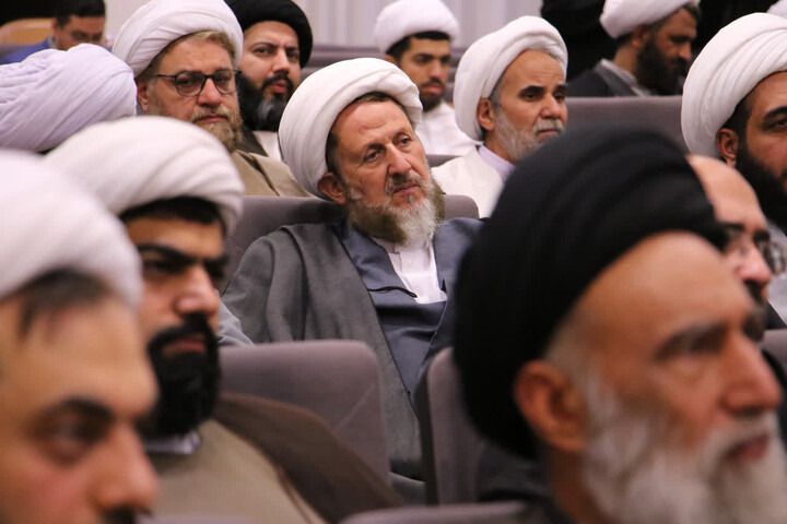 تصاویر| همایش وحدت حوزه و دانشگاه در اصفهان