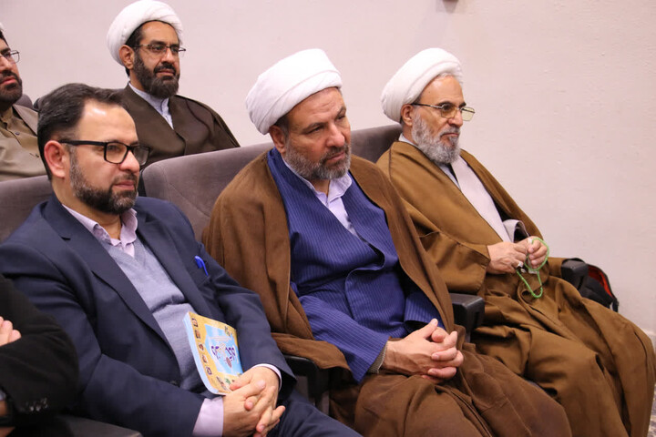 تصاویر| همایش وحدت حوزه و دانشگاه در اصفهان