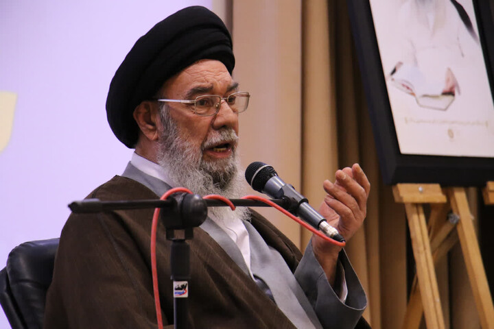 تصاویر| همایش وحدت حوزه و دانشگاه در اصفهان