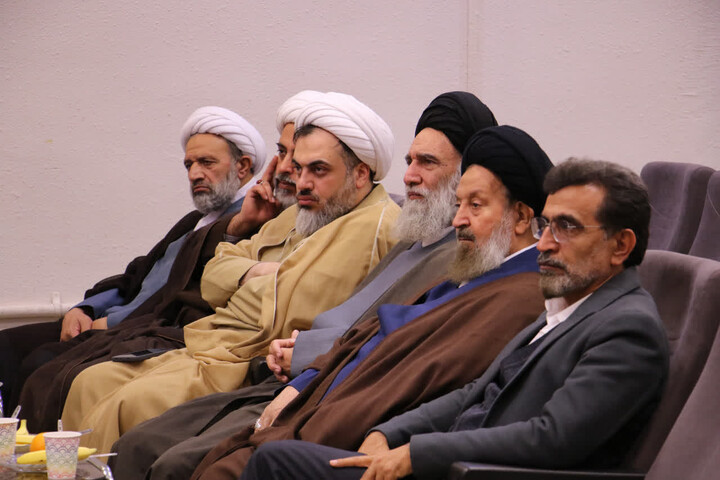 تصاویر| همایش وحدت حوزه و دانشگاه در اصفهان