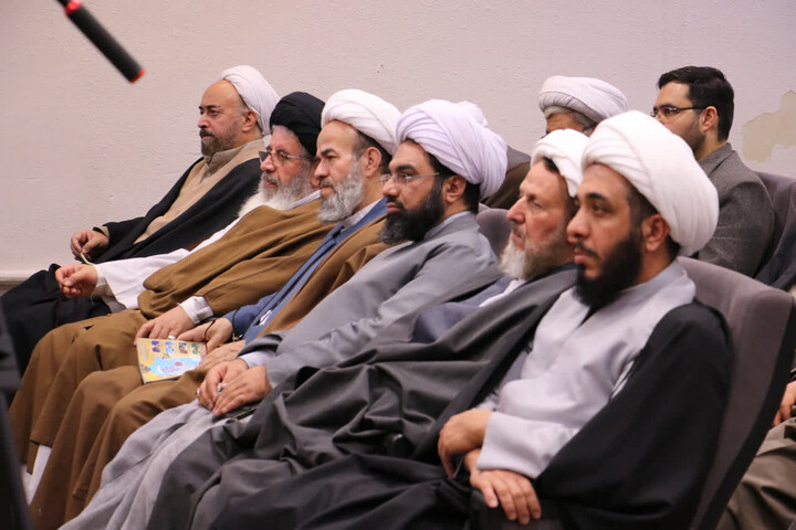 تصاویر| همایش وحدت حوزه و دانشگاه در اصفهان