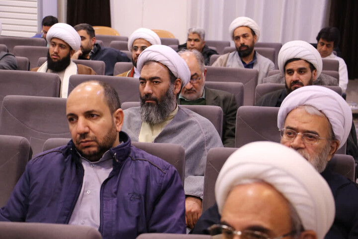 تصاویر| همایش وحدت حوزه و دانشگاه در اصفهان
