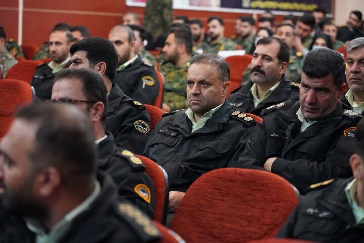 حوزه/برگزاری همایش تخصصی نهج البلاغه در فرماندهی انتظامی لرستان