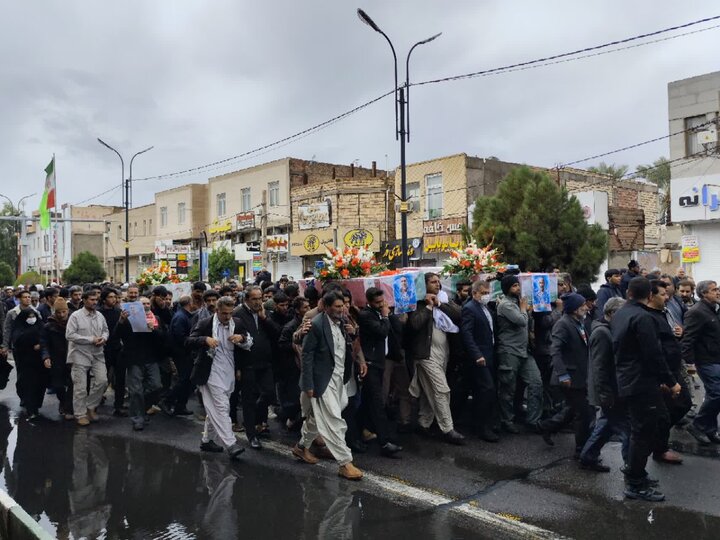 تصاویر/ تشییع شهدای حمله تروریستی فهرج