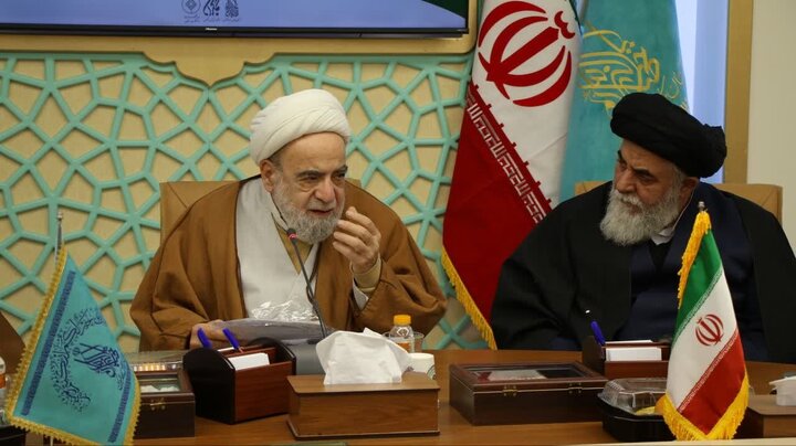 مہدویت تحریف کے خطرے سے دوچار ہے: آیت اللہ نجم الدین طبسی