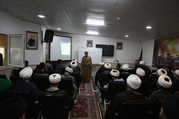 تصاویر/کارگاه مهارت افزایی مدیران پایه مدارس علمیه خوزستان برگزار شد