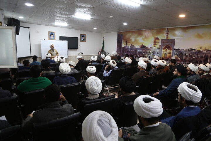 تصاویر/کارگاه مهارت افزایی مدیران پایه مدارس علمیه خوزستان برگزار شد