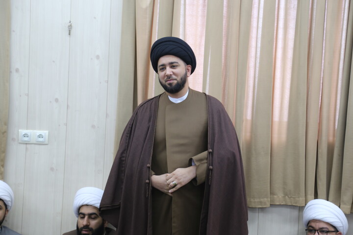 تصاویر/آیین رونمایی از کتب و نشریات طلاب مدارس علمیه خوزستان