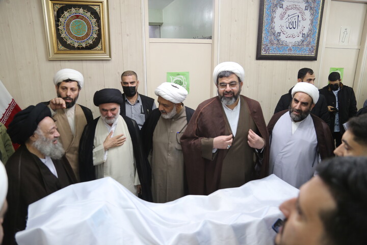 تصاویر/آیین رونمایی از کتب و نشریات طلاب مدارس علمیه خوزستان