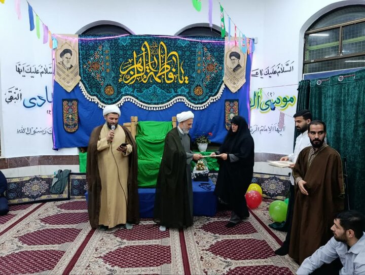 مراسم تقدیر و تکریم از مادران و بانوان طلبه فعال در عرصه فرهنگی شهرستان رودسر برگزار شد