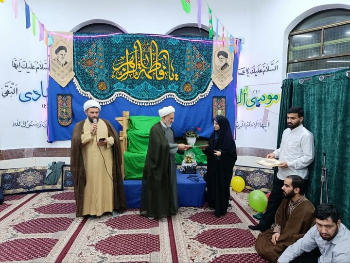 مراسم تقدیر و تکریم از مادران و بانوان طلبه فعال در عرصه فرهنگی شهرستان رودسر برگزار شد